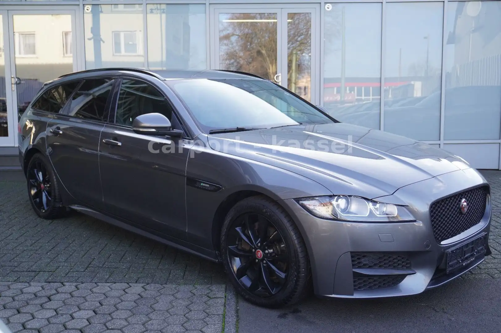 Jaguar XF Sportbrake R-Sport Black Pack AWD SR+WR Grijs - 1