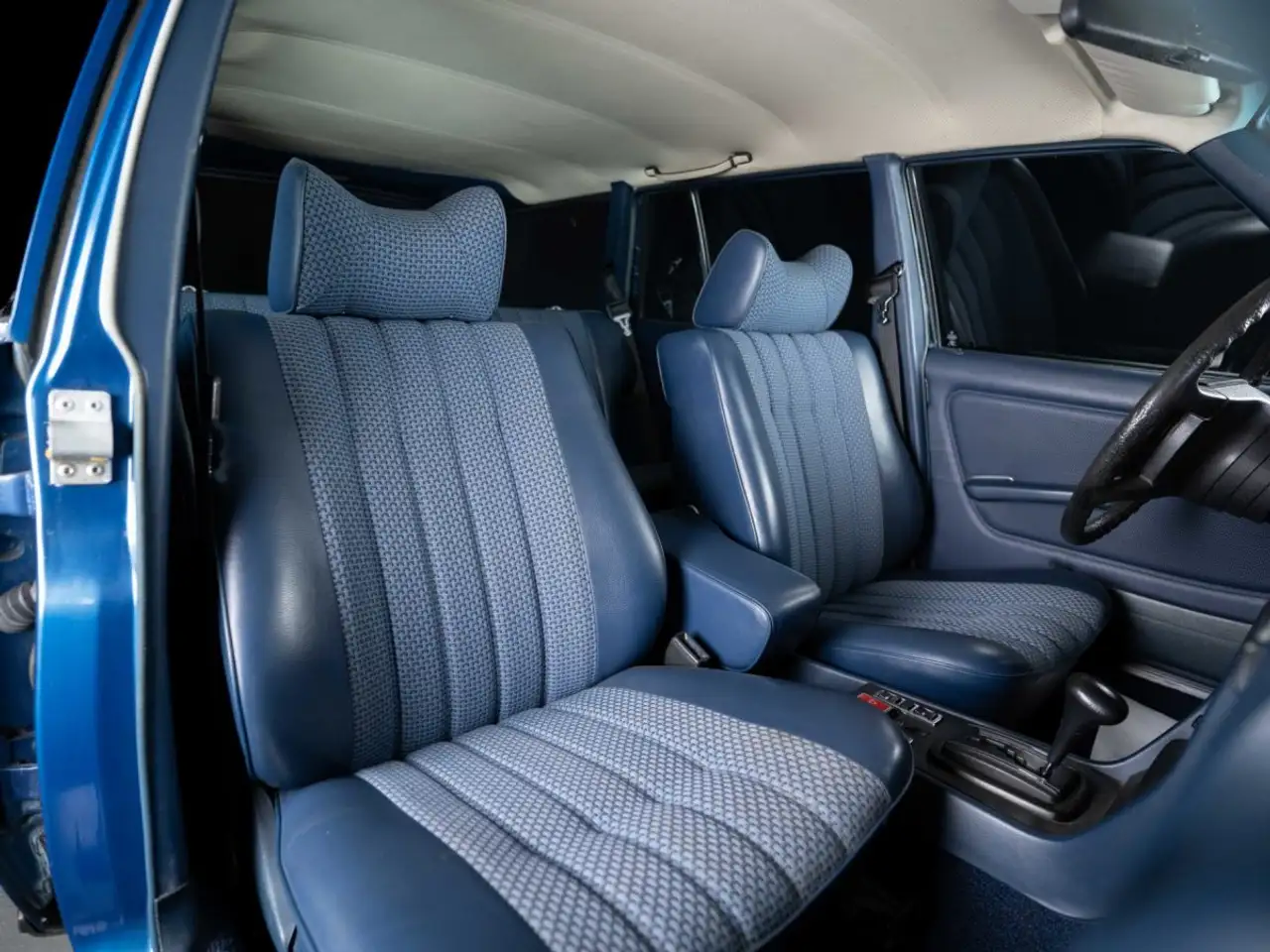 Mercedes-Benz 280 AUTHENTIQUE, foto 12