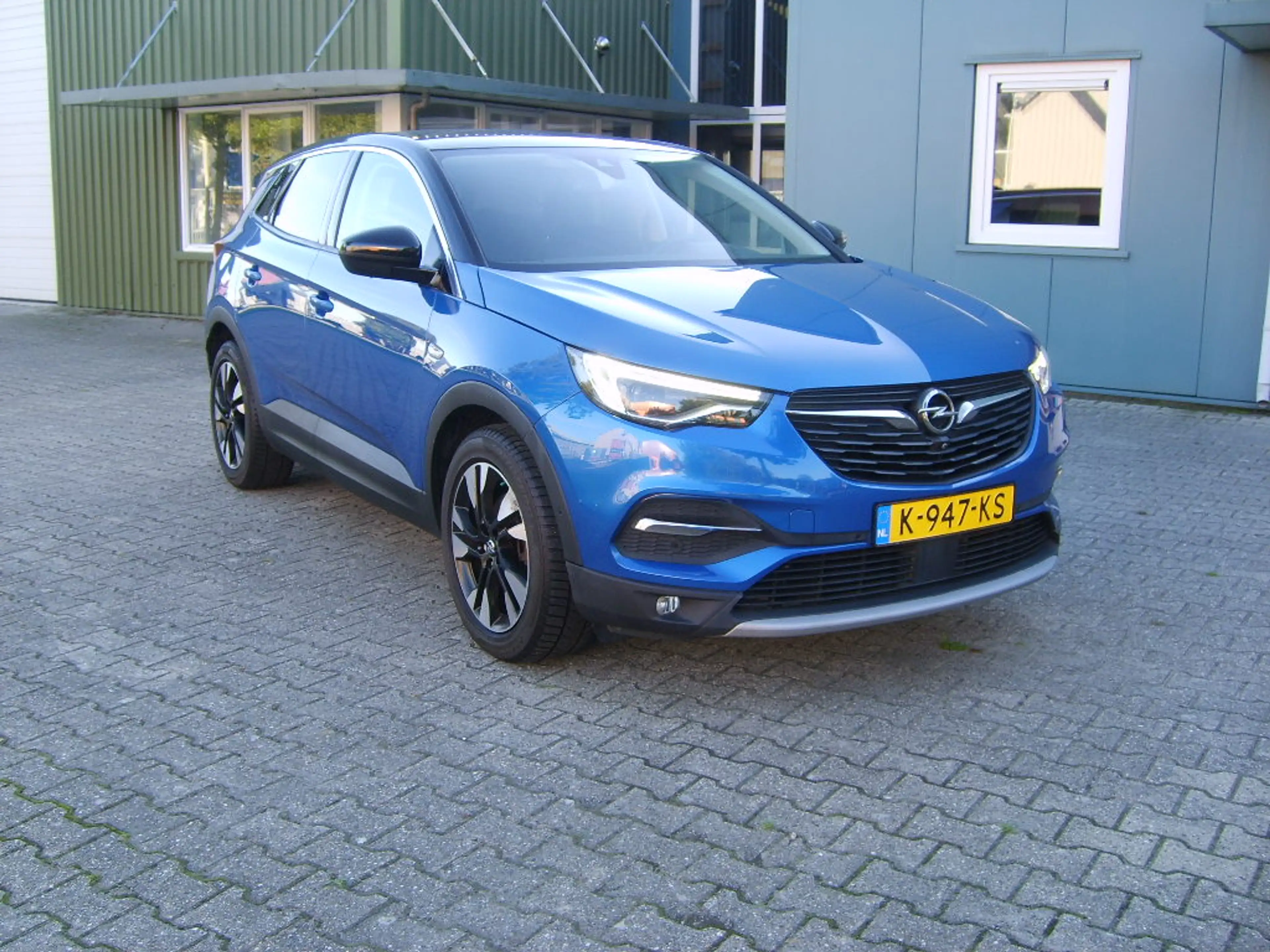 Opel Grandland X 1.2 Turbo Ultimate — photo 3