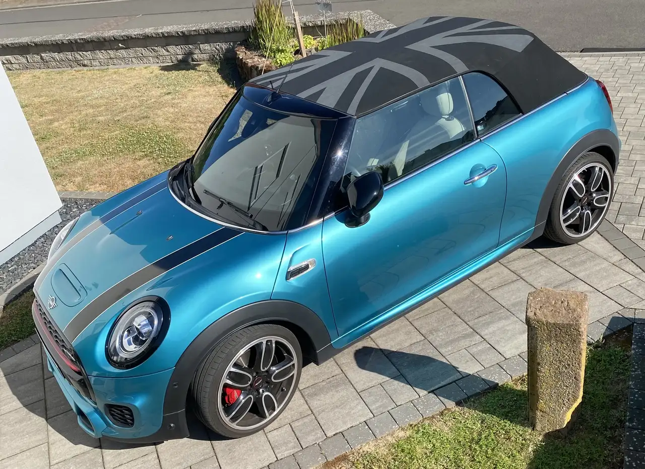MINI John Cooper Works Cabrio
