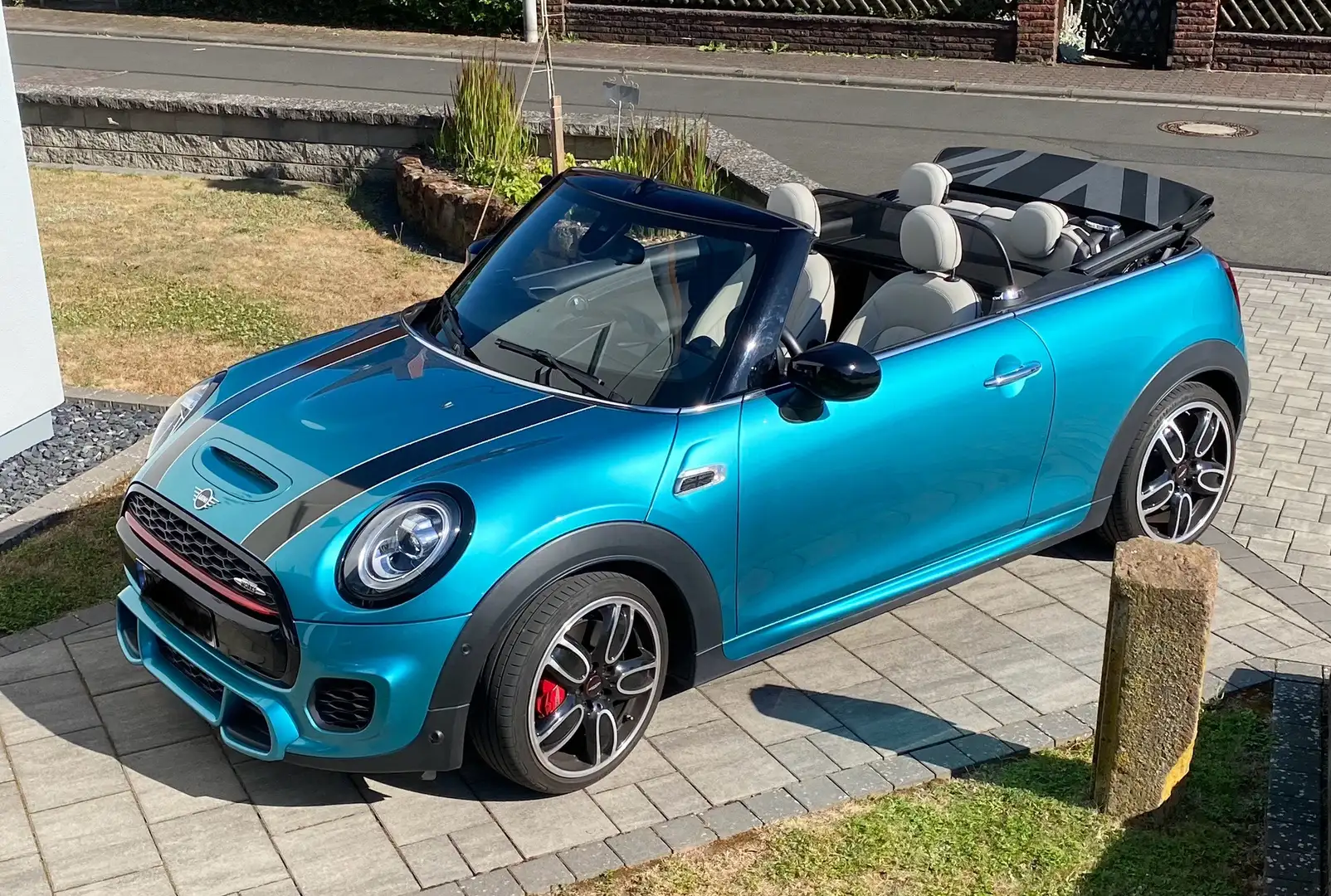 MINI John Cooper Works Cabrio John Cooper Works Blau - 2