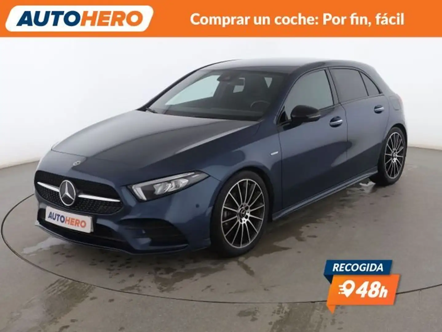 Mercedes-Benz A 200 d AMG Line Blau - 1