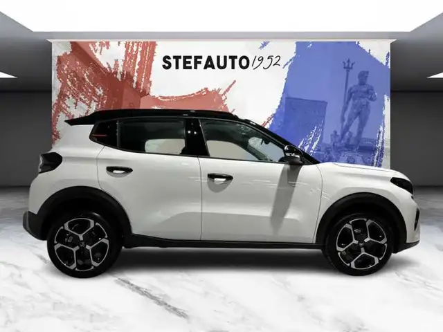 Citroen C3 view 2