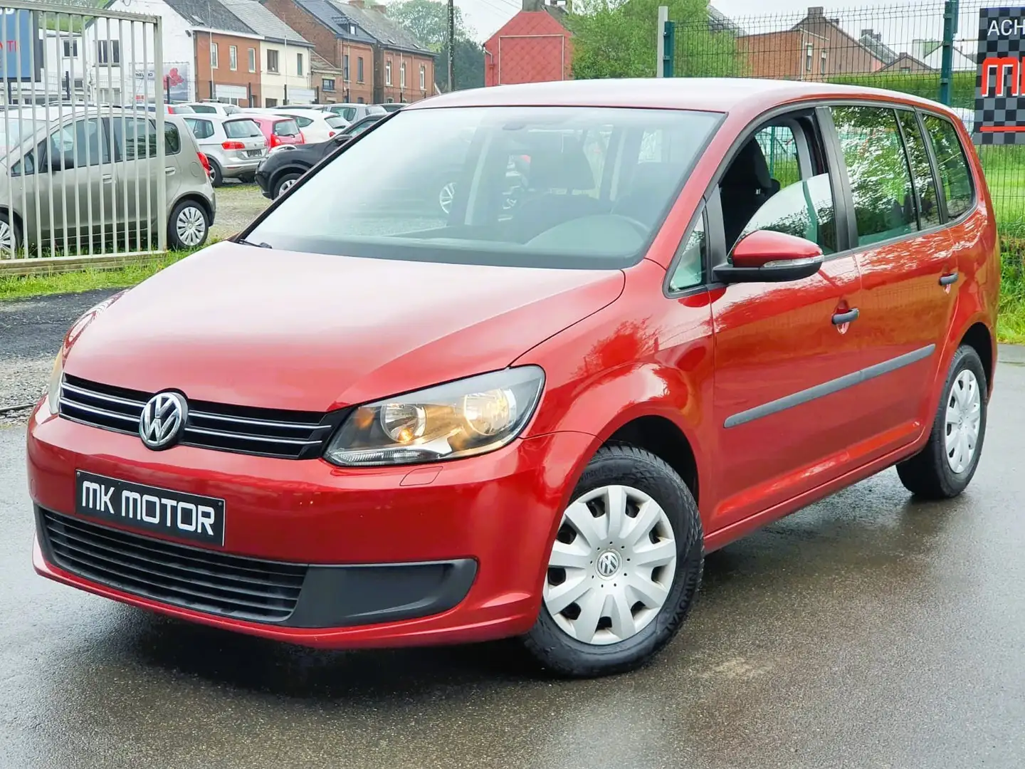 Volkswagen Touran 🟢1.6 DIESEL 105CV - GPS - CRUISE - AIRCO Rosso - 1