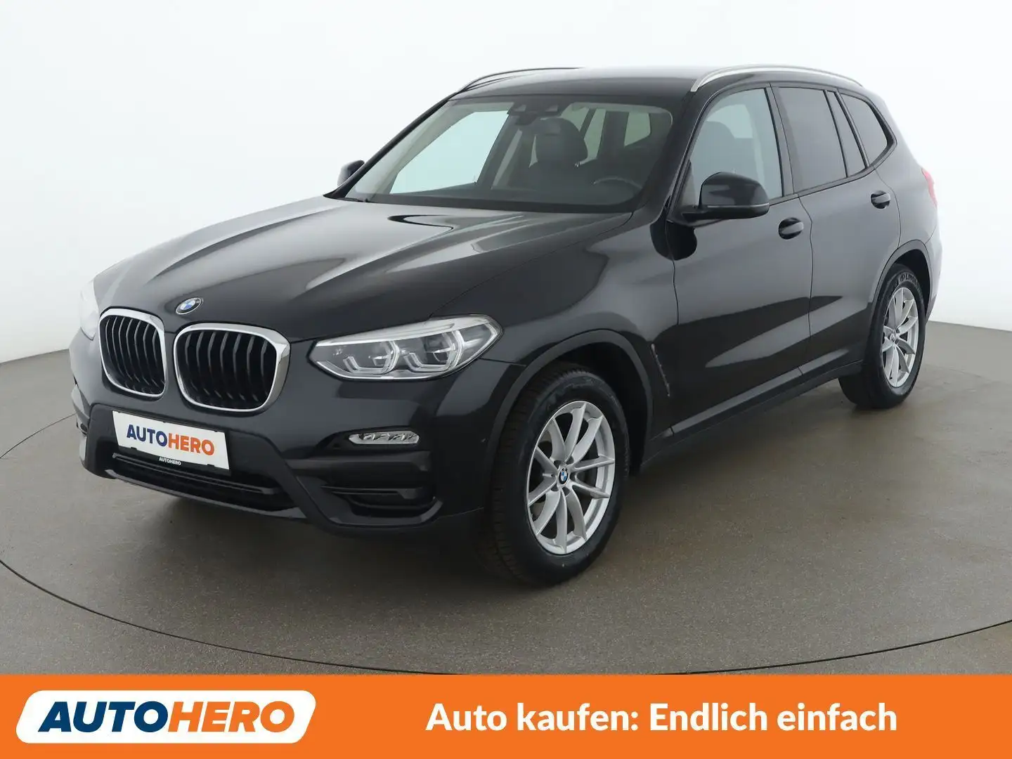 BMW X3 xDrive 20d Advantage Schwarz - 1