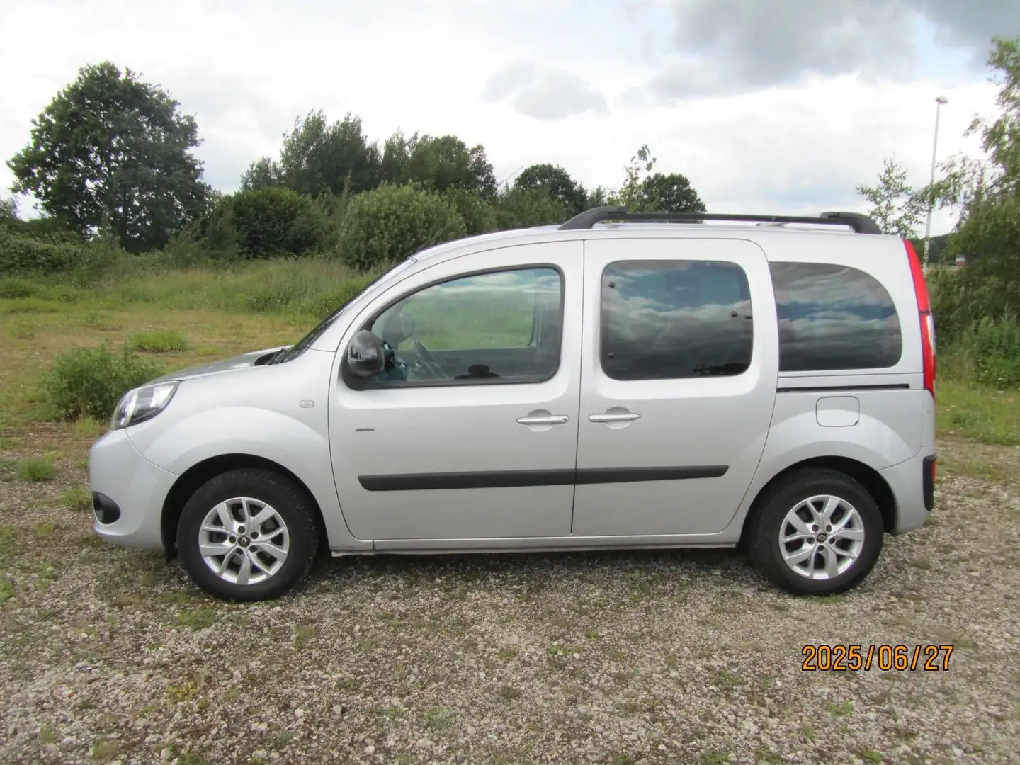 Renault Kangoo Limited 1 Hand Klimaauto Isofix Euro 6 Grau - 2