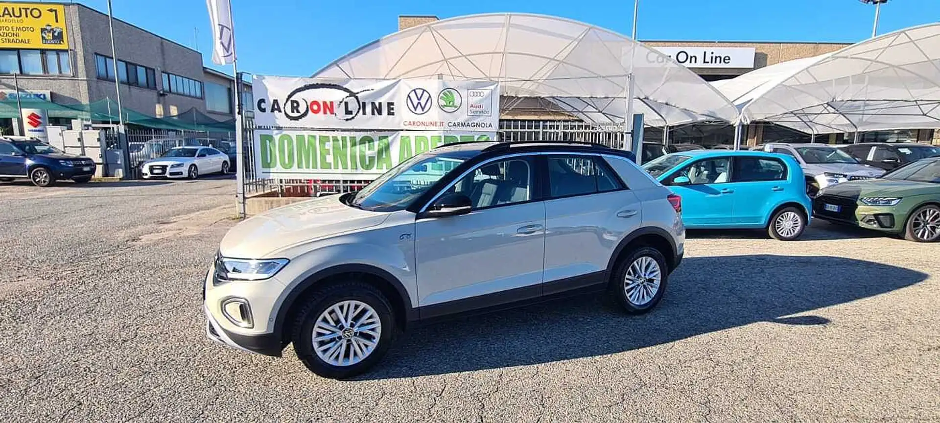 Volkswagen T-Roc 1.0 TSI Life Beige - 1