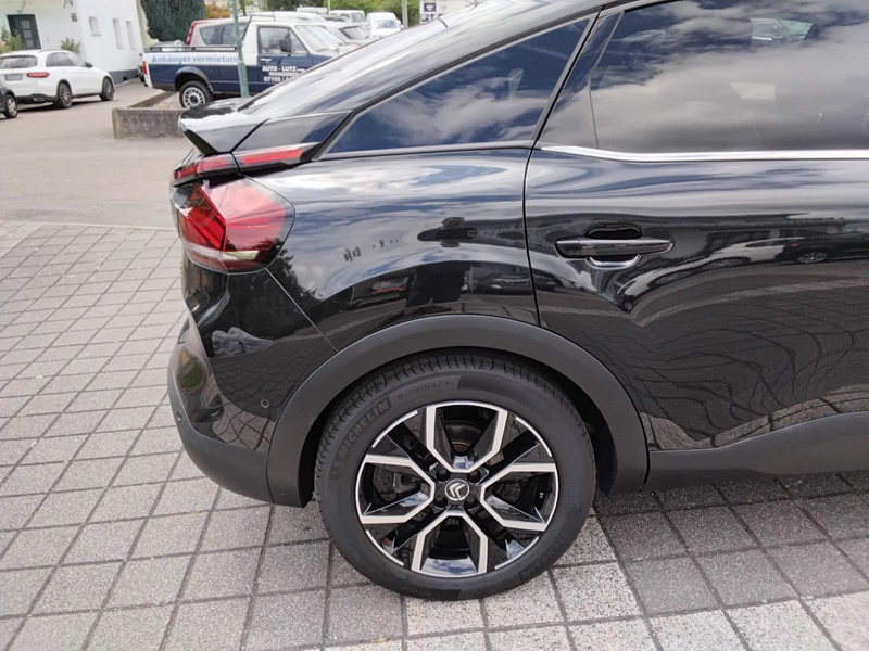 Citroen C4 Lim. ë- Shine — photo 15