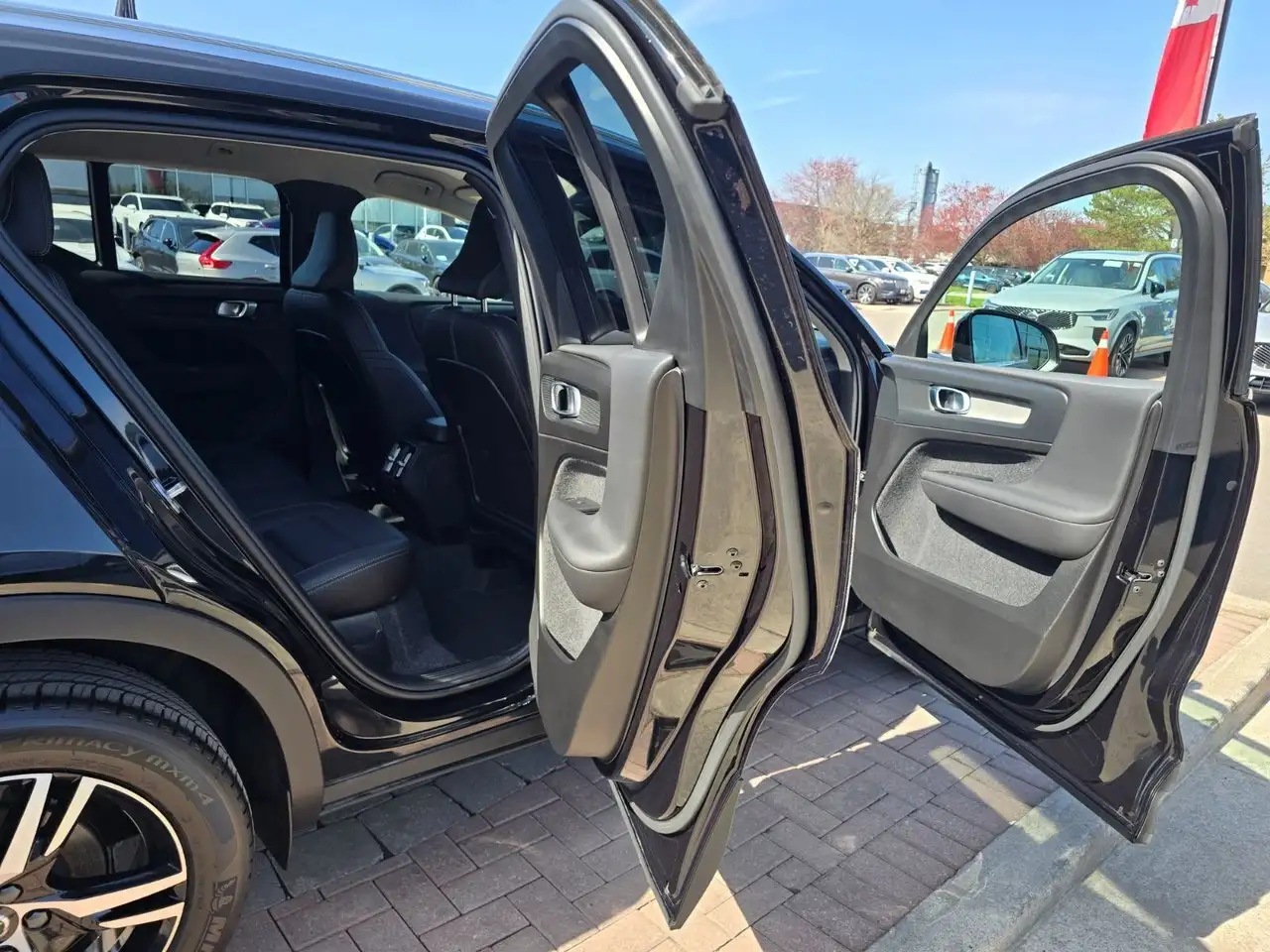 Volvo XC40 снимка Volvo XC40