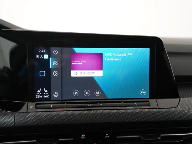 Volkswagen Golf view 12