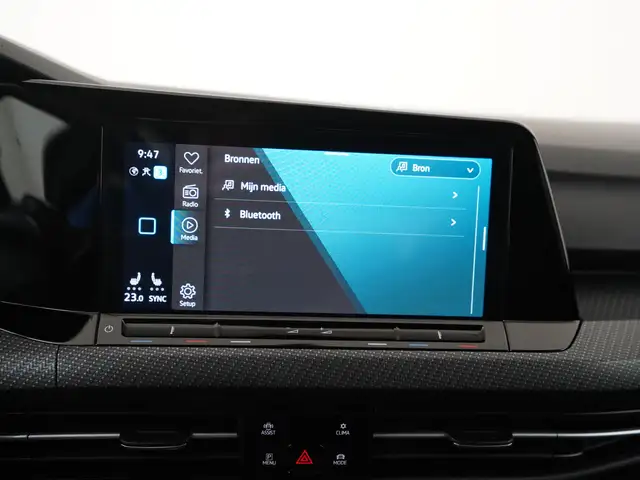 Volkswagen Golf view 13