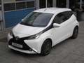 Toyota Aygo X X-Play Automaat 50.000 km + navi Blanc - thumbnail 3