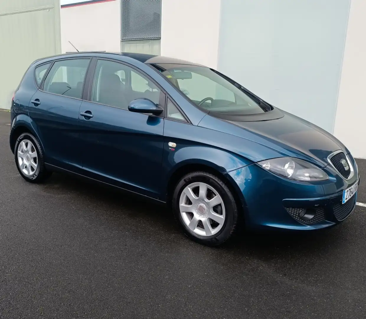 SEAT Altea 2.0TDI Reference DSG Plateado - 2