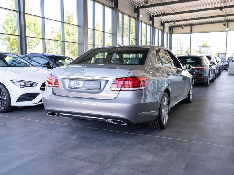Mercedes-Benz E 220 CDI *AVANTGARDE*2.HAND*SCHECKHEFT*LED* — photo 6