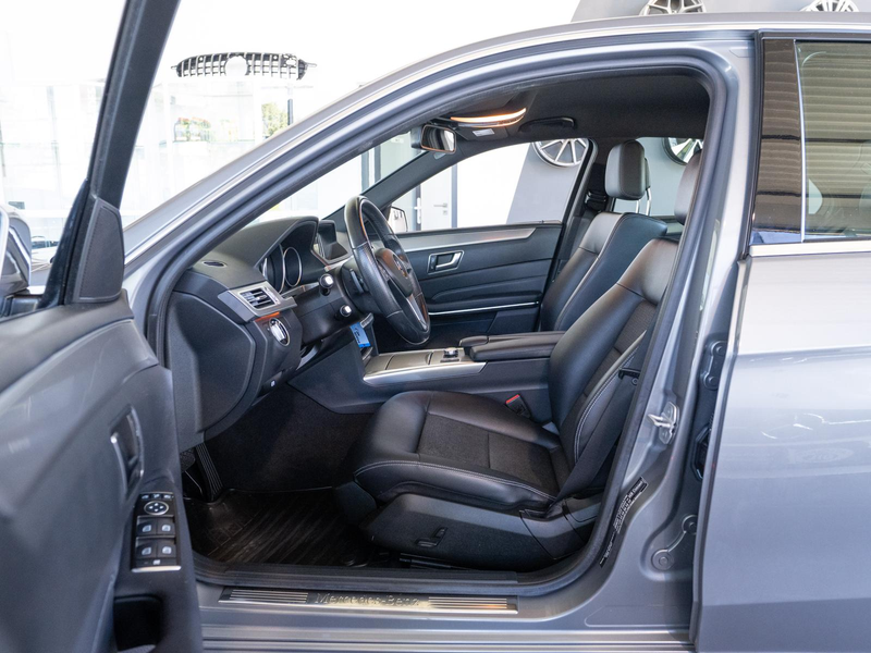 Mercedes-Benz E 220 CDI *AVANTGARDE*2.HAND*SCHECKHEFT*LED* — photo 9
