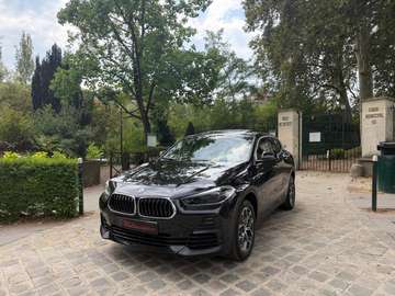 xDrive25eA 220ch Business Design Euro6d-T 6cv