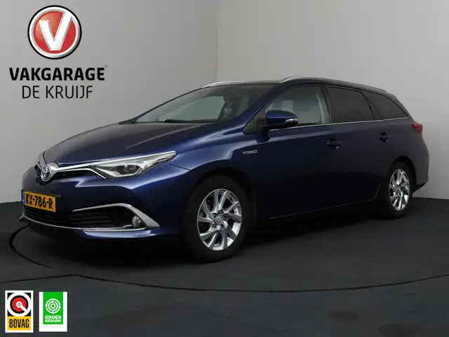 Toyota Auris Touring Sports 1.8 Hybrid Business Pro | Pano | Ca