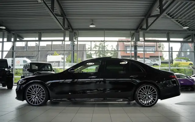 Mercedes-Benz 450 view 11