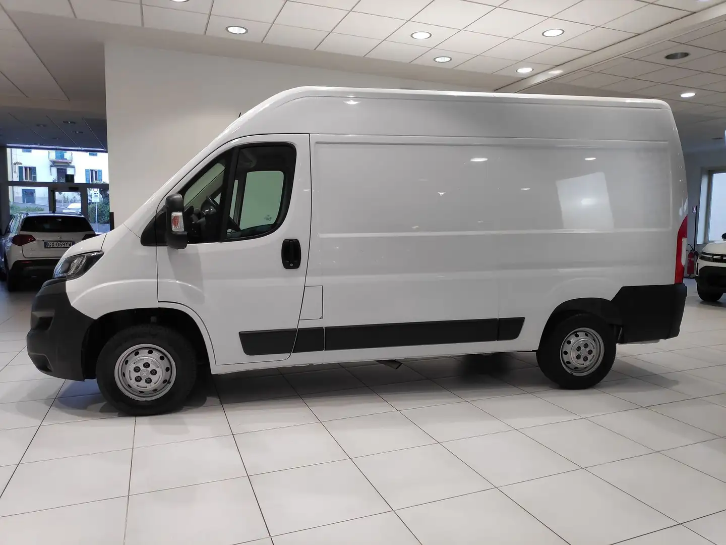 Peugeot Boxer Boxer 330 2.2 BlueHDi 140 S&S PM-TM Furgone*PASSO Blanc - 1