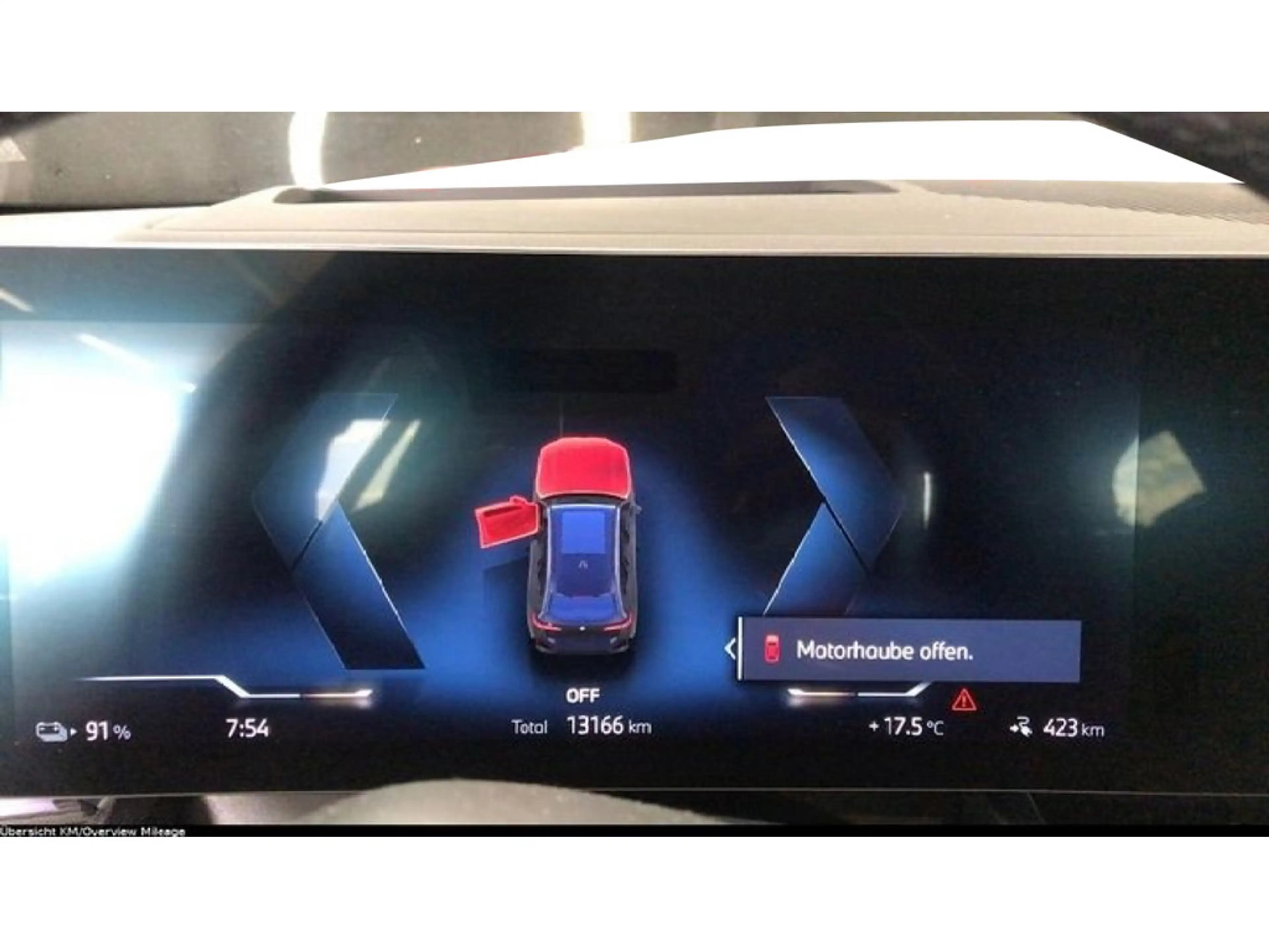 BMW i5 Touring 40 e M-Sport PANO+AHK+SITZBELÜFTUN — photo 6