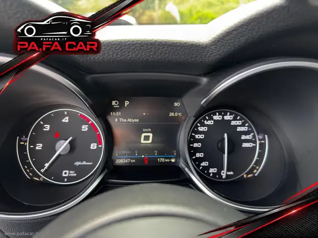 Alfa Romeo Stelvio view 12