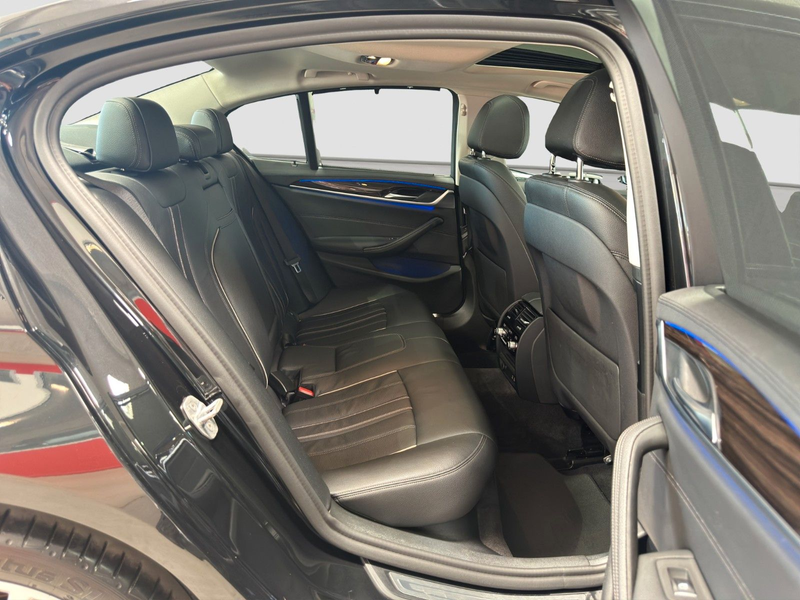 BMW 540 i Luxury LC.PRO STANDH ACC GLASDACH HUD KAMER — photo 11