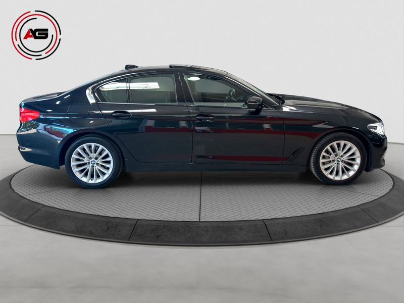 BMW 540 i Luxury LC.PRO STANDH ACC GLASDACH HUD KAMER — photo 4