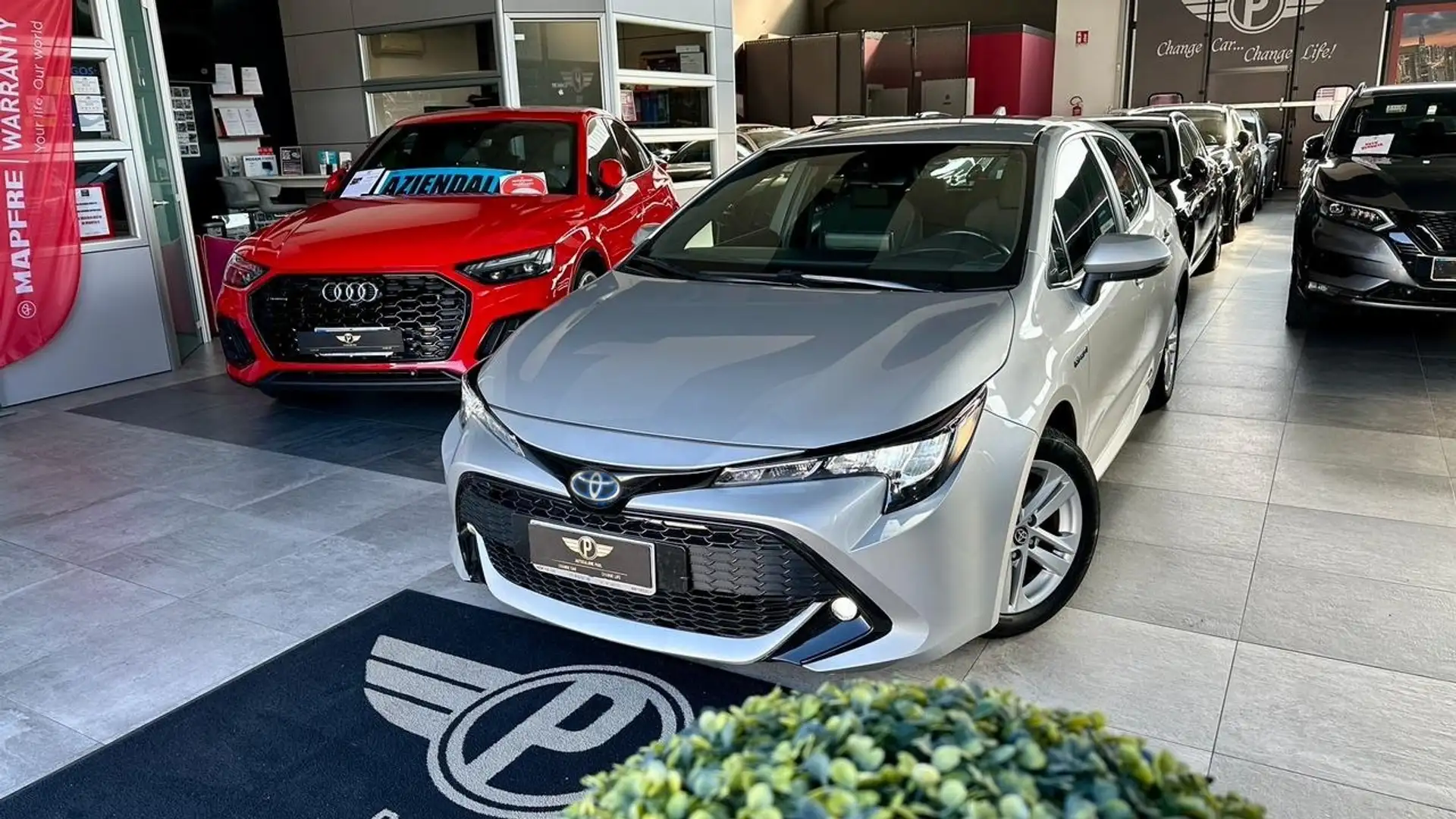 Toyota Corolla 1.8 Full Hybrid 122CV CVT Berlina Business Argento - 1