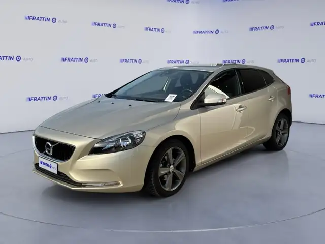 Volvo V40 D2 Business