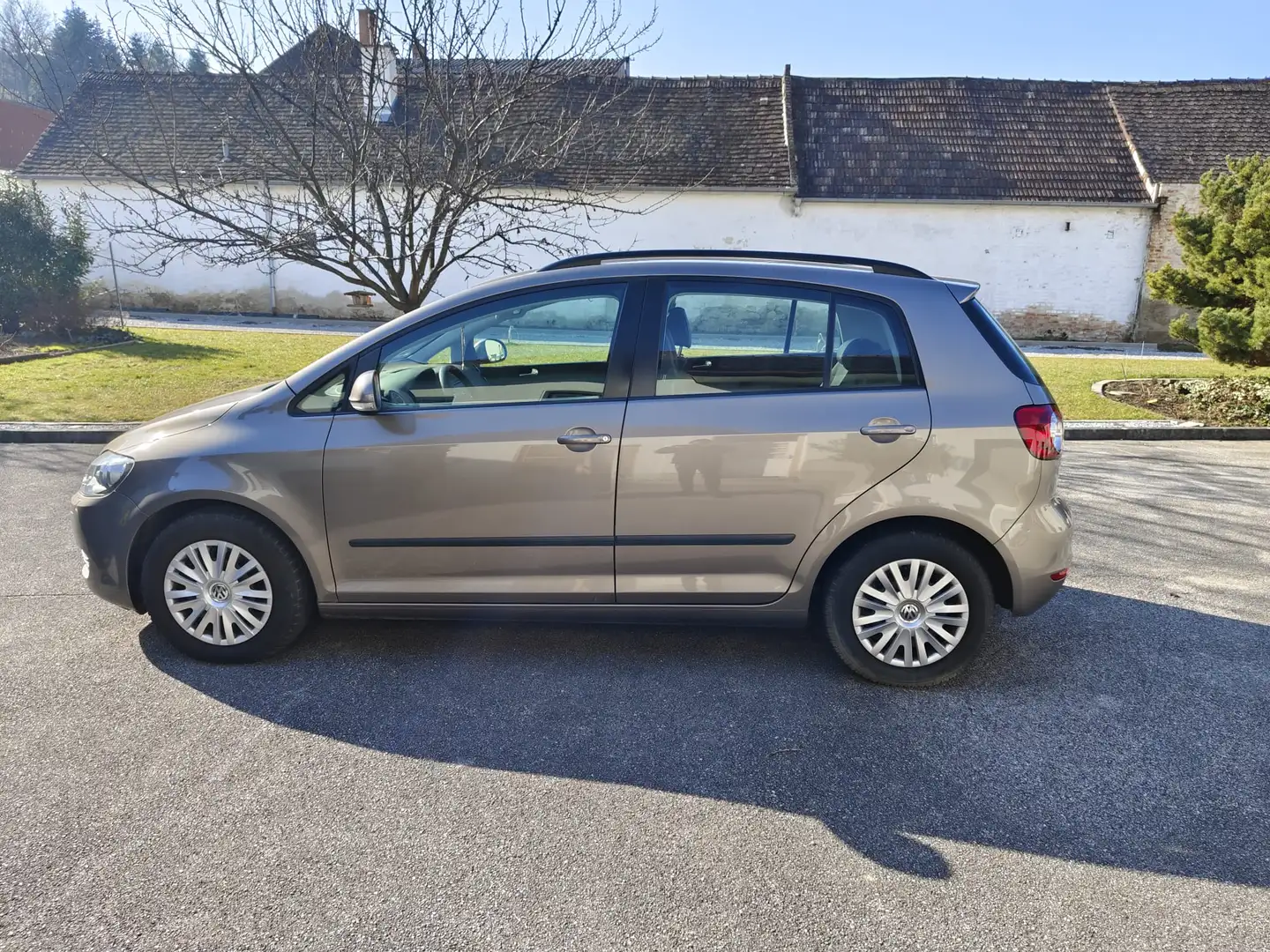 Volkswagen Golf Plus Golf Plus Trendline 1,4 Trendline Braun - 1