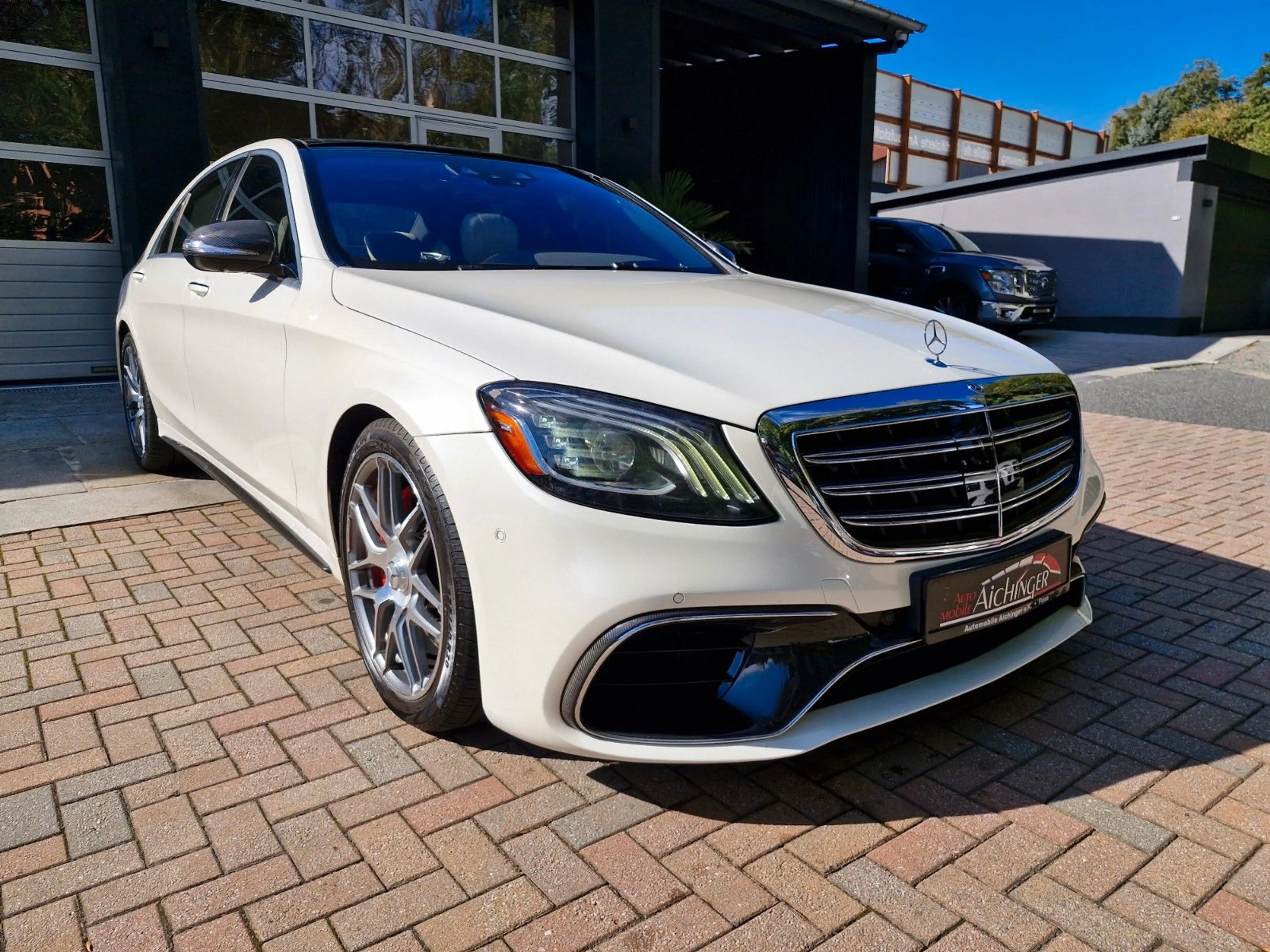 Mercedes-Benz S 63 AMG 4Matic+ L Designo FondEntert. Panorama — photo 3
