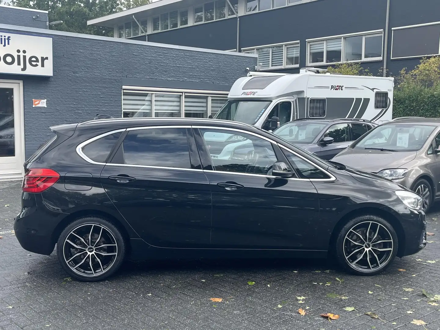 BMW 218 2-serie Active Tourer 218i Aut. High Executive | L Noir - 2