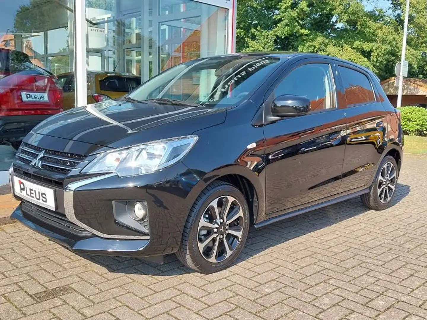 Mitsubishi Space Star Select+ 1.2 MIVEC ClearTec CVT Noir - 2