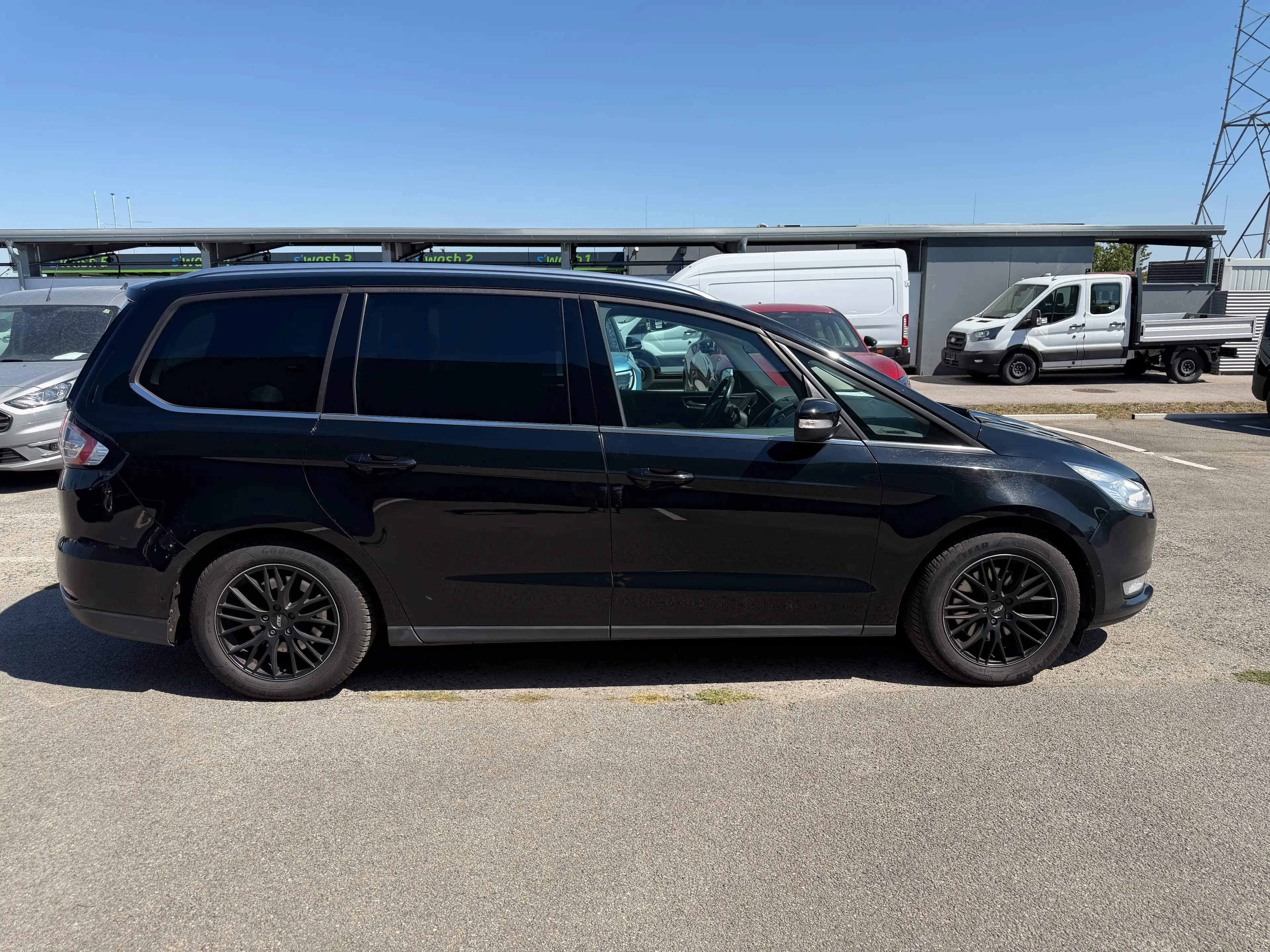 Ford Galaxy 2.0 TDCi Titanium Powershift Aut. — photo 4