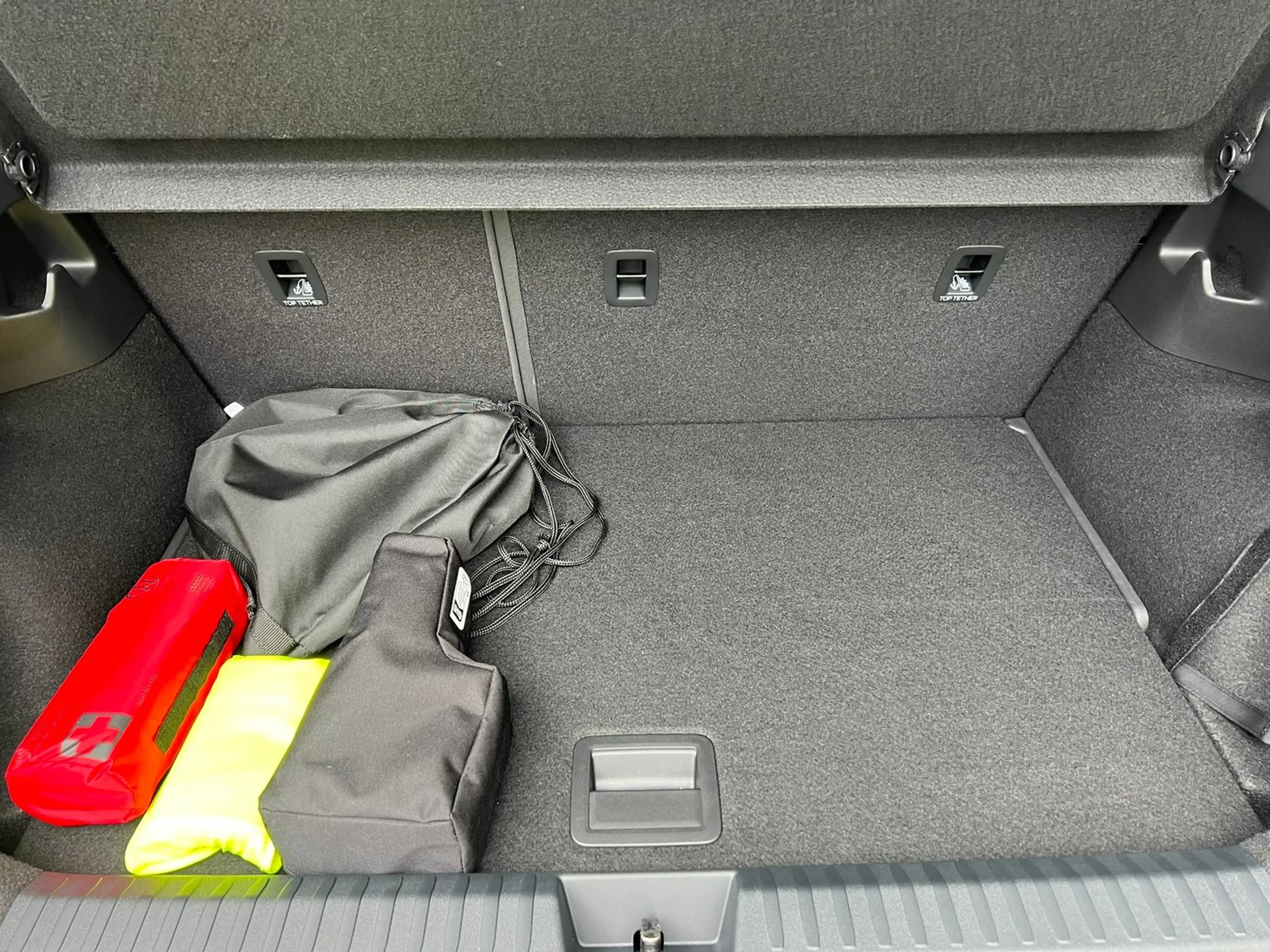 Volkswagen ID. Polo VW ID. Polo Style Edition+ 155 kW - 52 kWh — photo 14