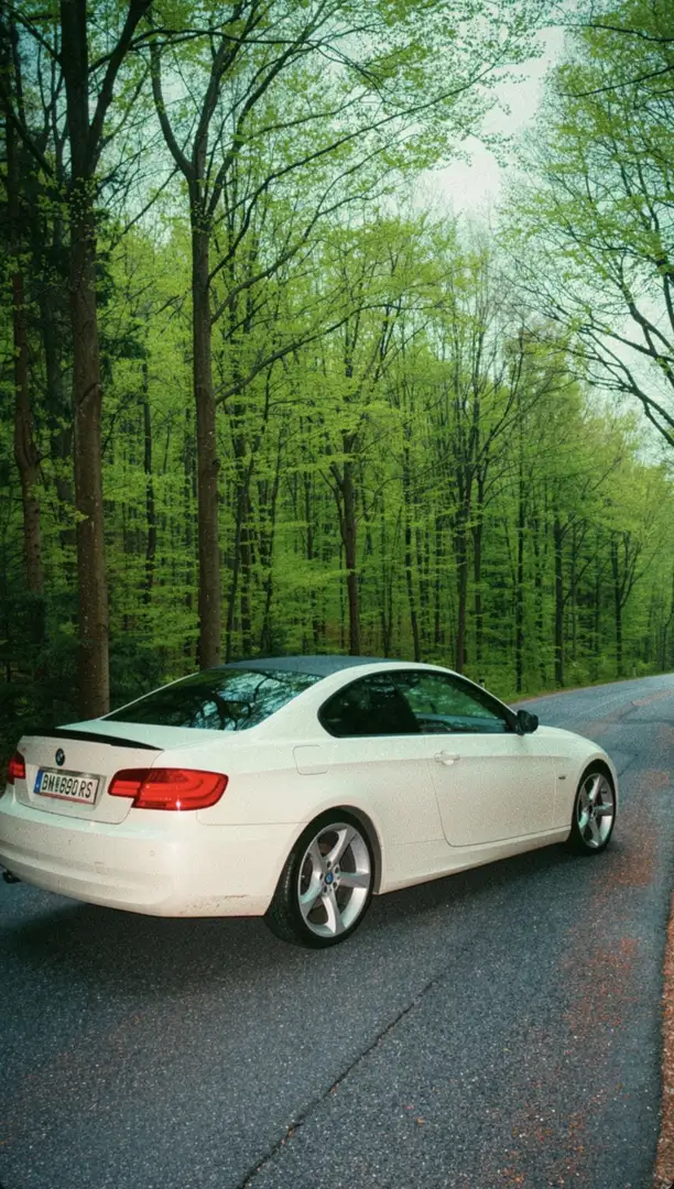 BMW 318 318i Coupé - 2