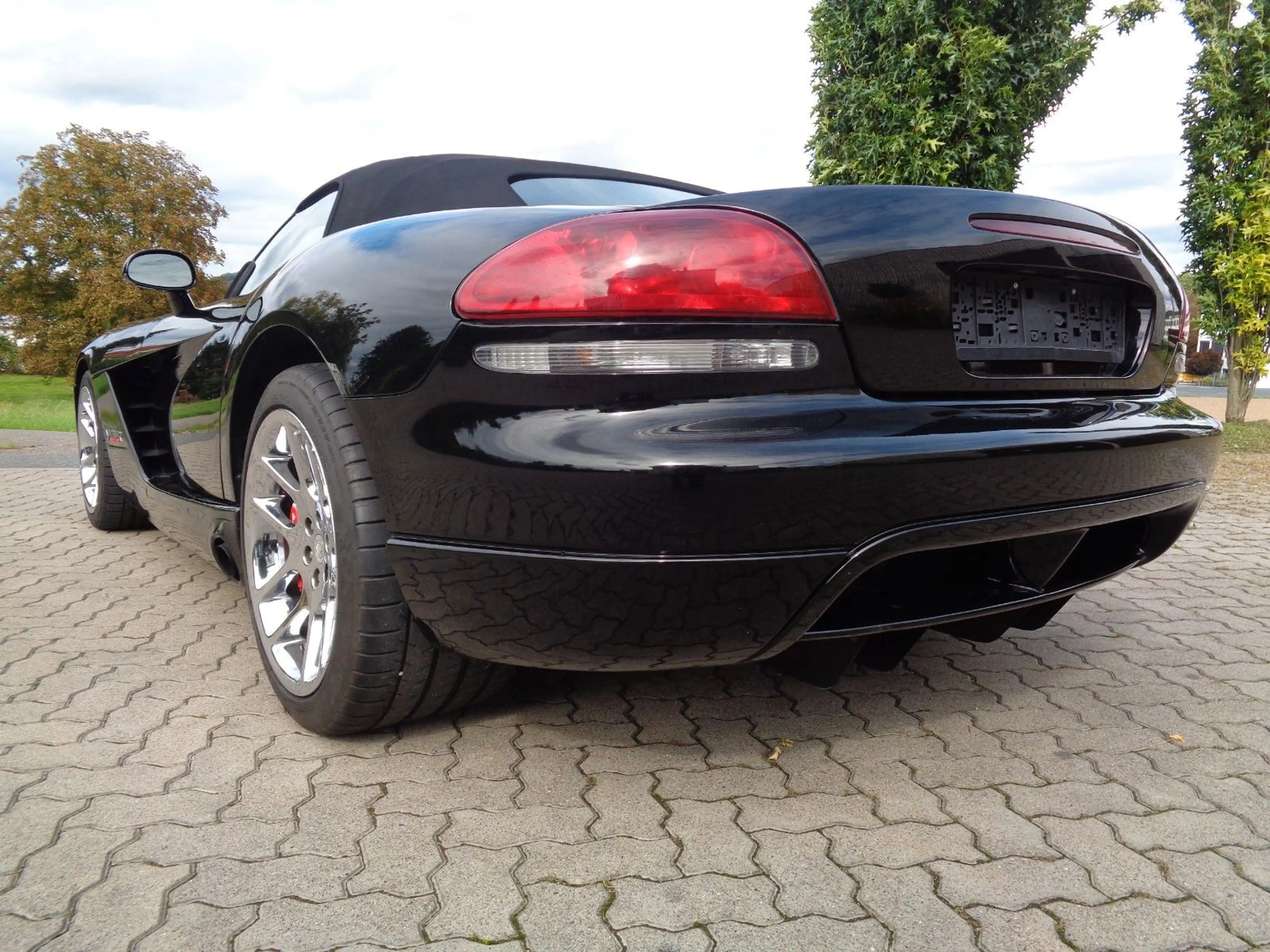Dodge Viper SRT-10 Klima,Teilleder,Originalzustand — photo 15