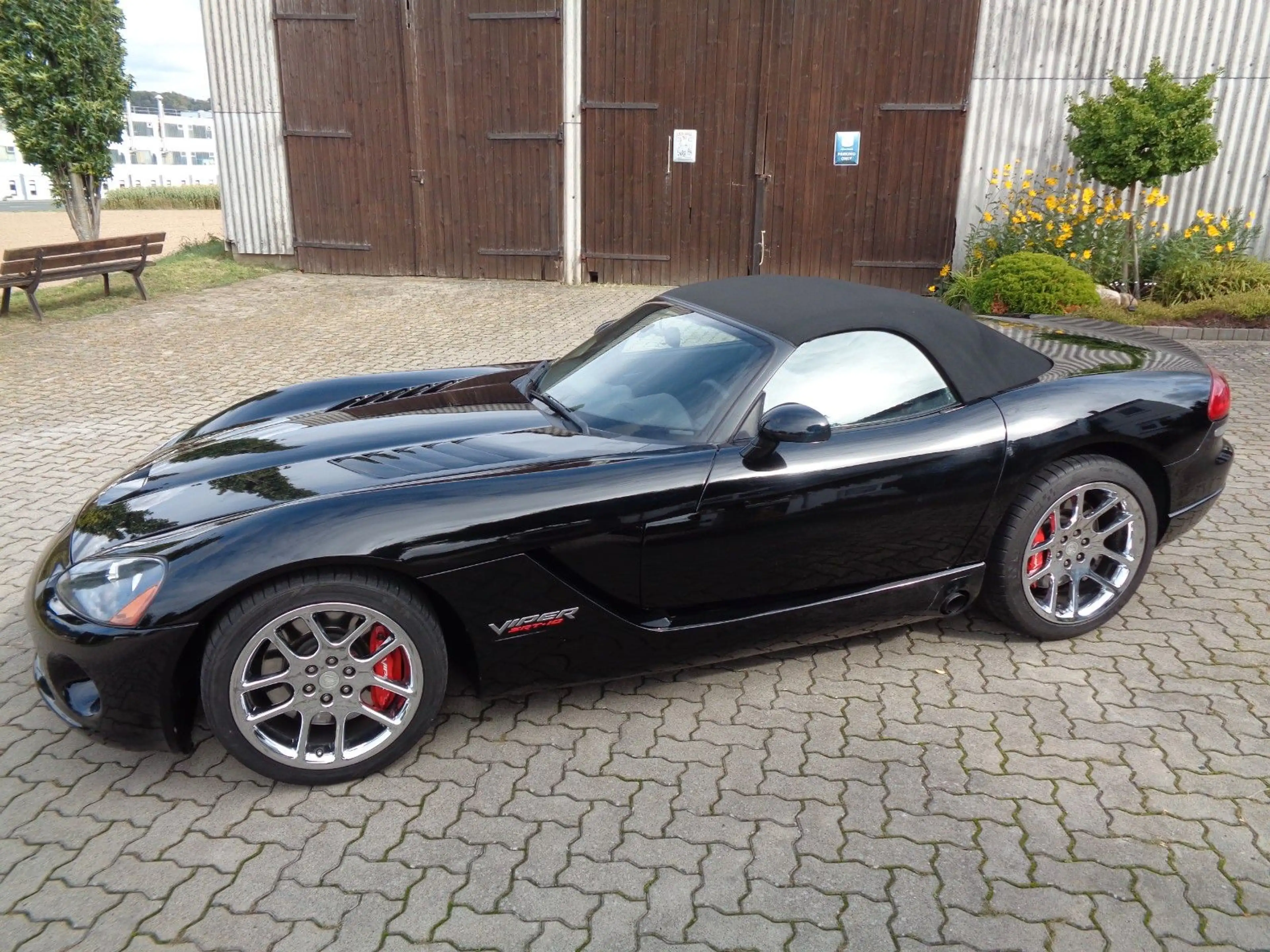 Dodge Viper SRT-10 Klima,Teilleder,Originalzustand — photo 4