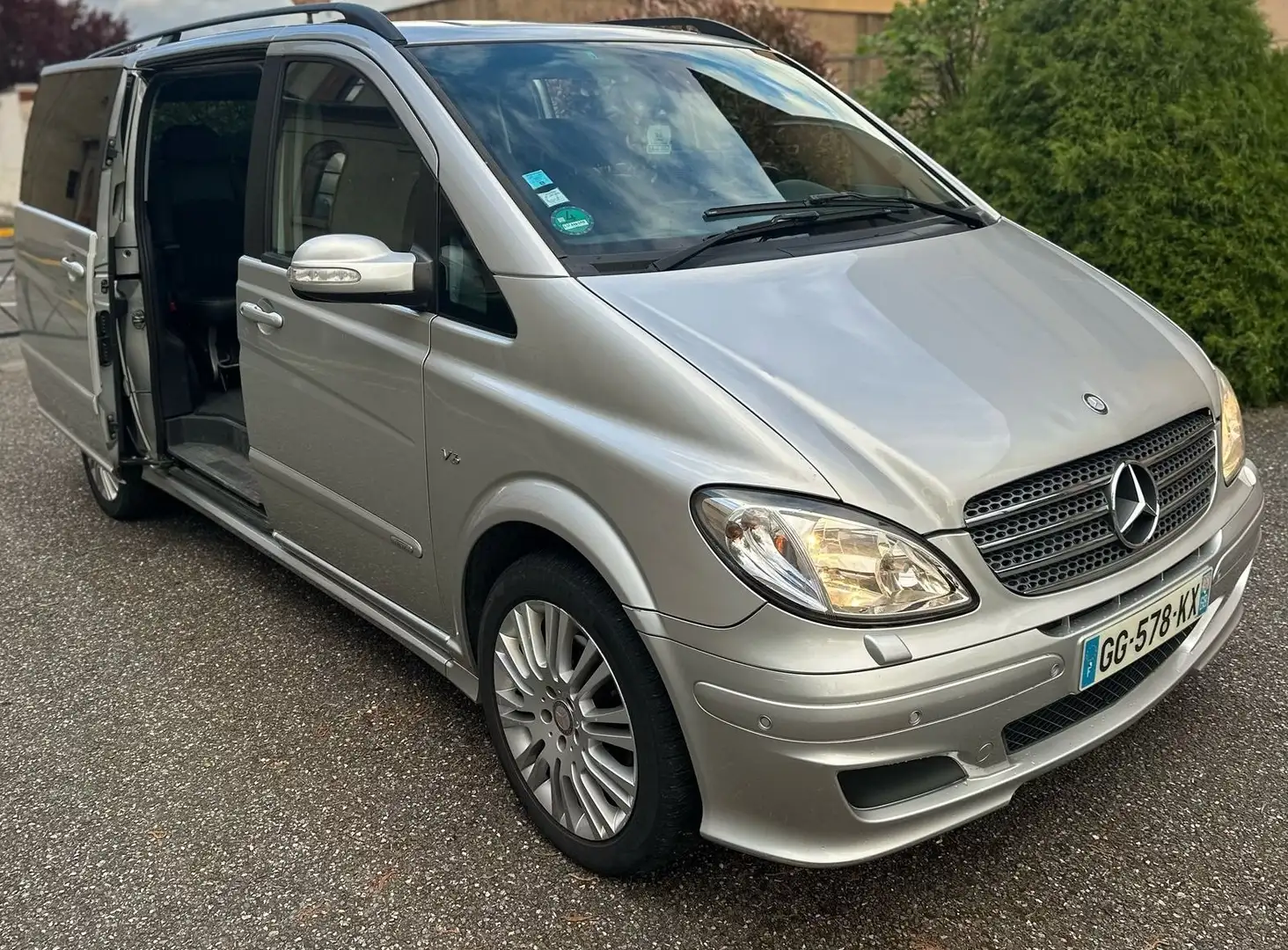 Mercedes-Benz Viano Viano 3.0 CDI Long X-clusive FULL PANO KAMERA Gris - 1