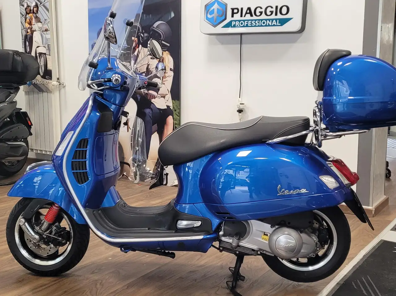 Vespa GTS Super 300