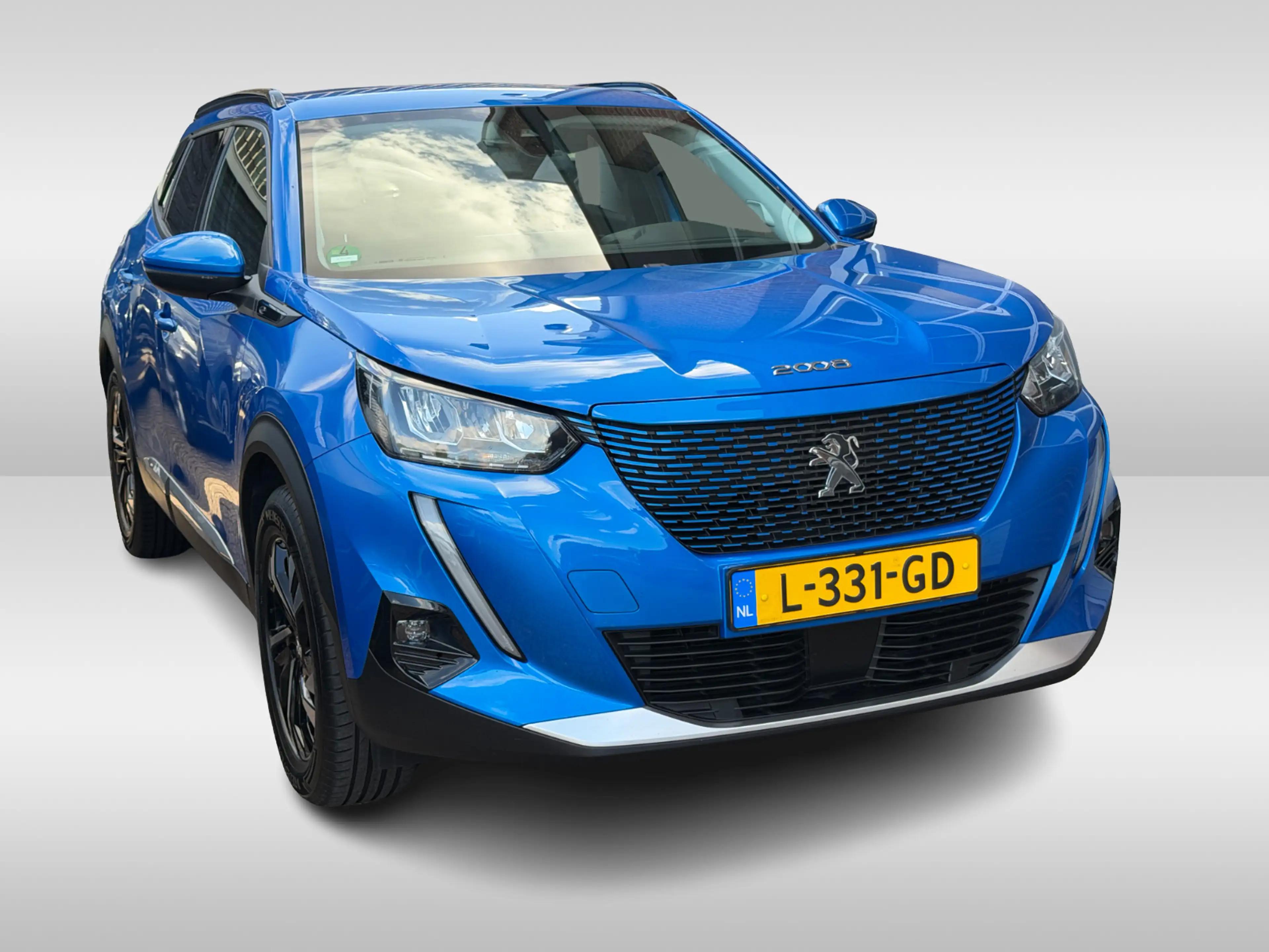 Peugeot e-2008 EV Allure Pack 50 kWh / SoH 91 % / Camera / Keyles — photo 5