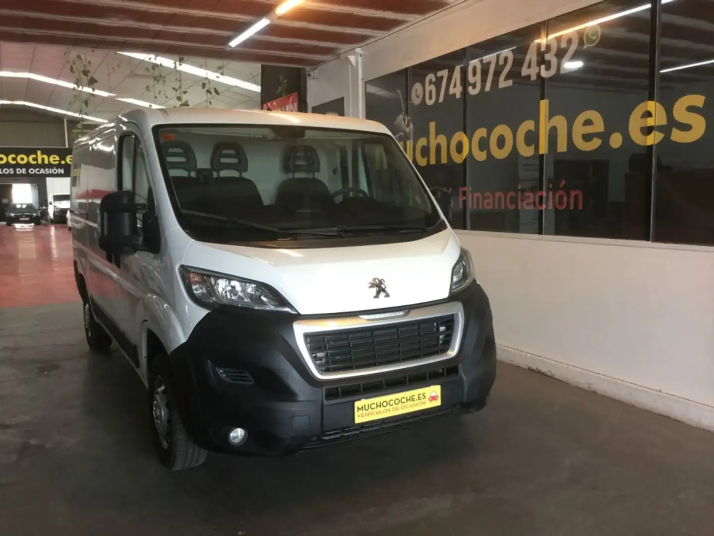 Peugeot Boxer Furgón 2.2BlueHDI 333 L2H1 S&S 140 Blanc - 1