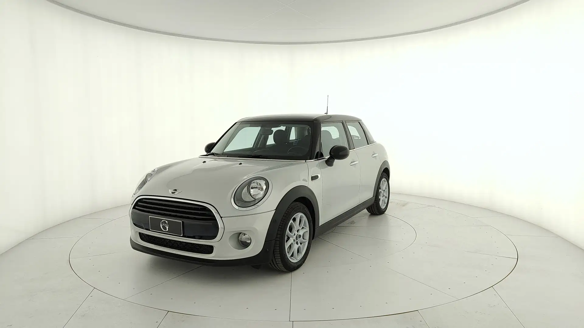 MINI Cooper 1.5 Cooper Boost 5p Arancione - 1