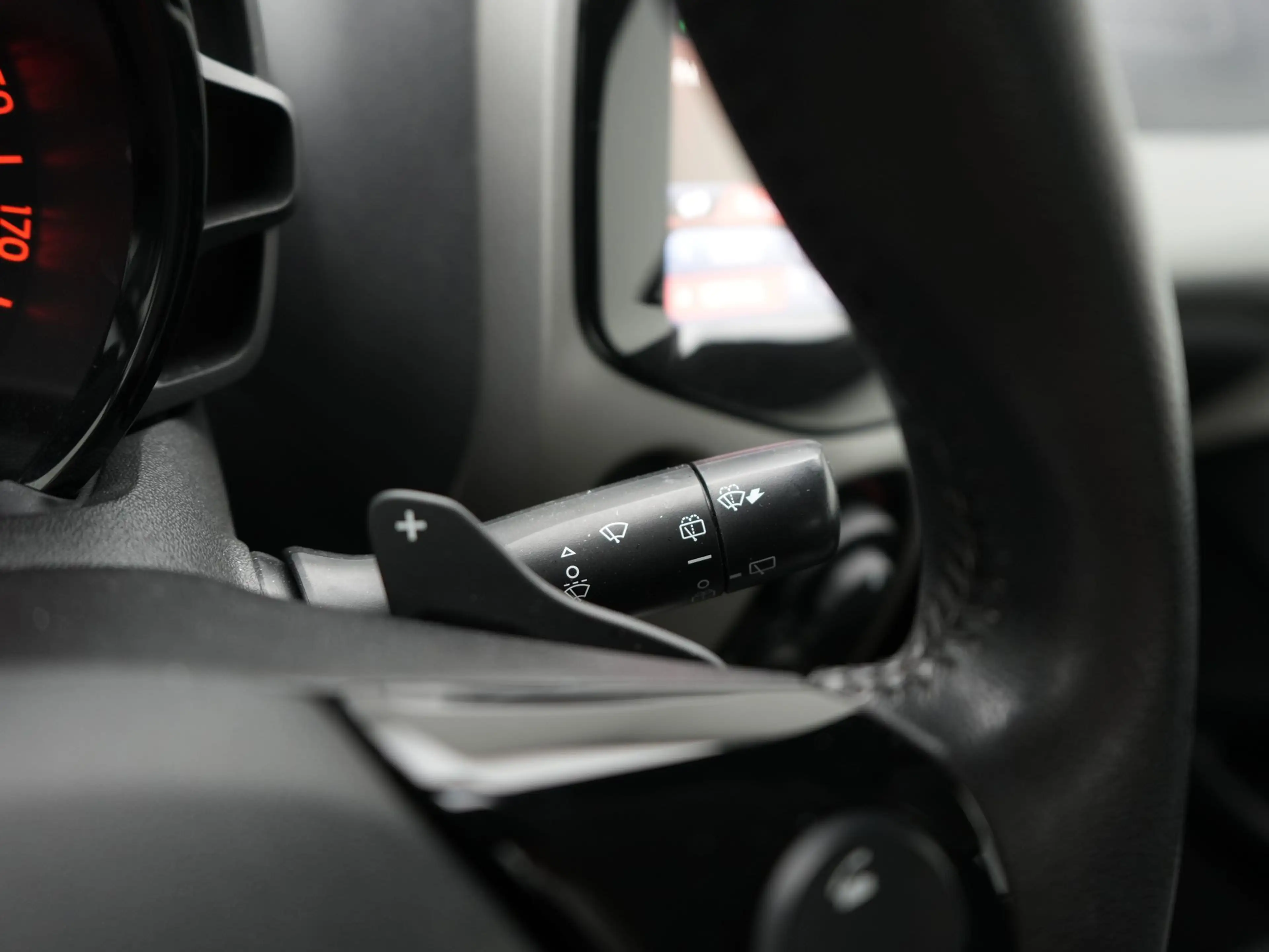 Toyota Aygo 1.0 VVT-i x-play | NL Auto | Dealer Onderhouden | — photo 15