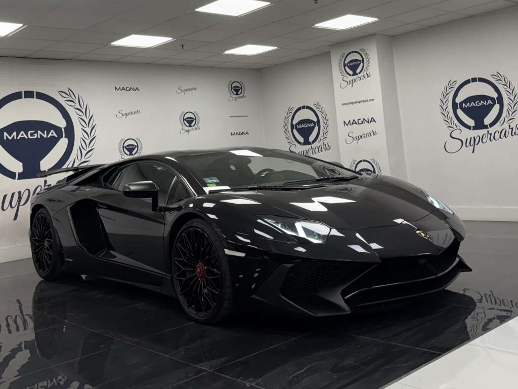 Lamborghini Aventador SuperVeloce LP750-4 - foto 1