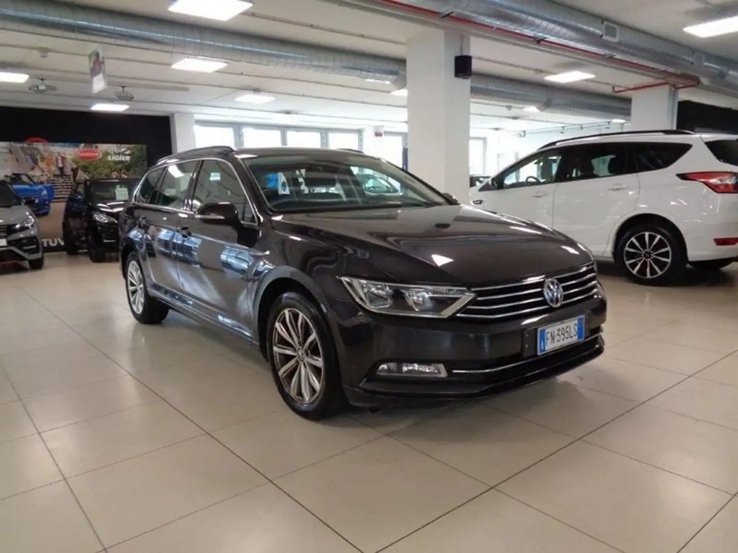 Volkswagen Passat Variant Variant Business 1.6 TDI BlueMotion Tech. Grigio - 2