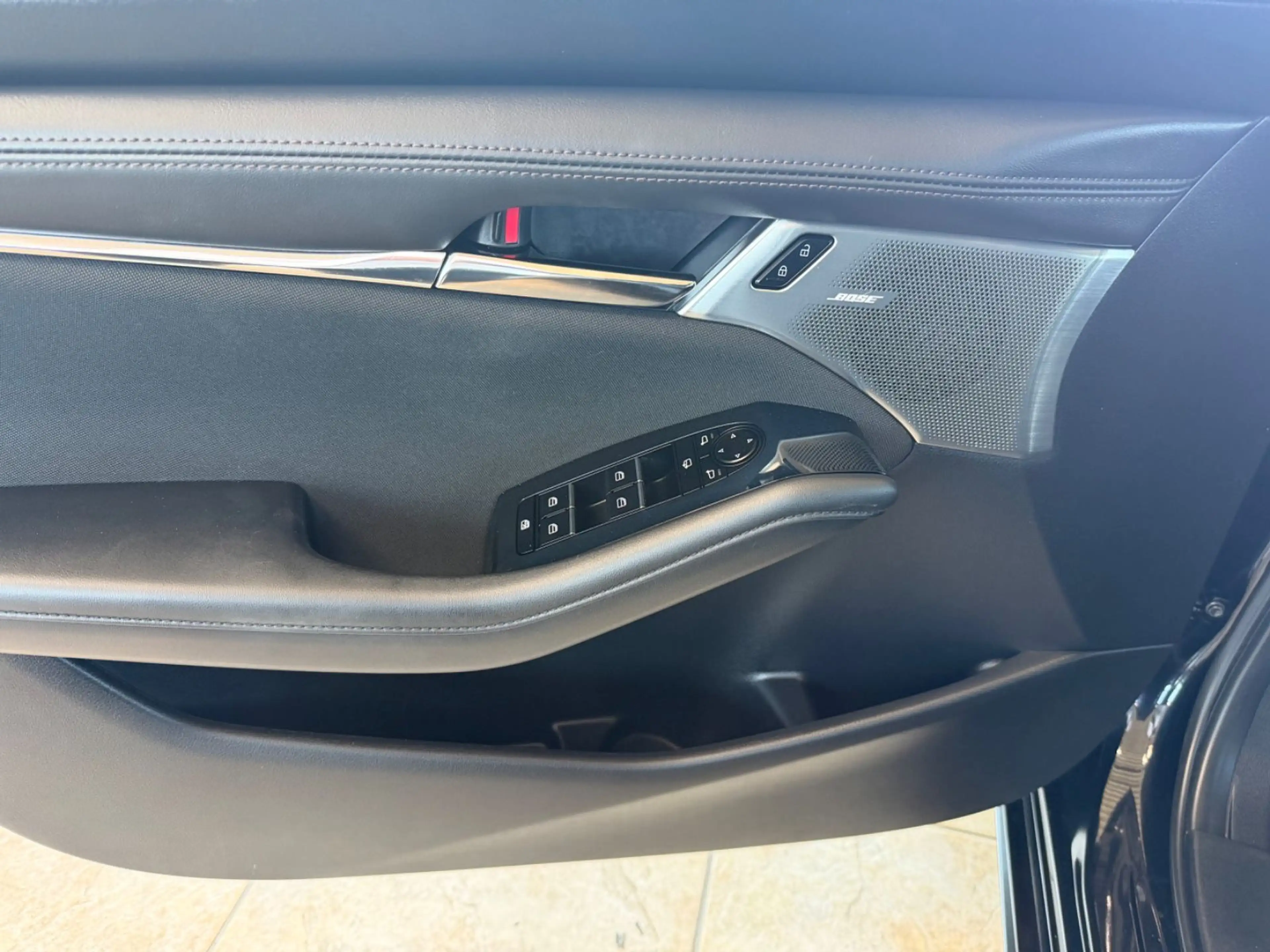 Mazda 3 Lim. 5-trg. Selection — photo 12