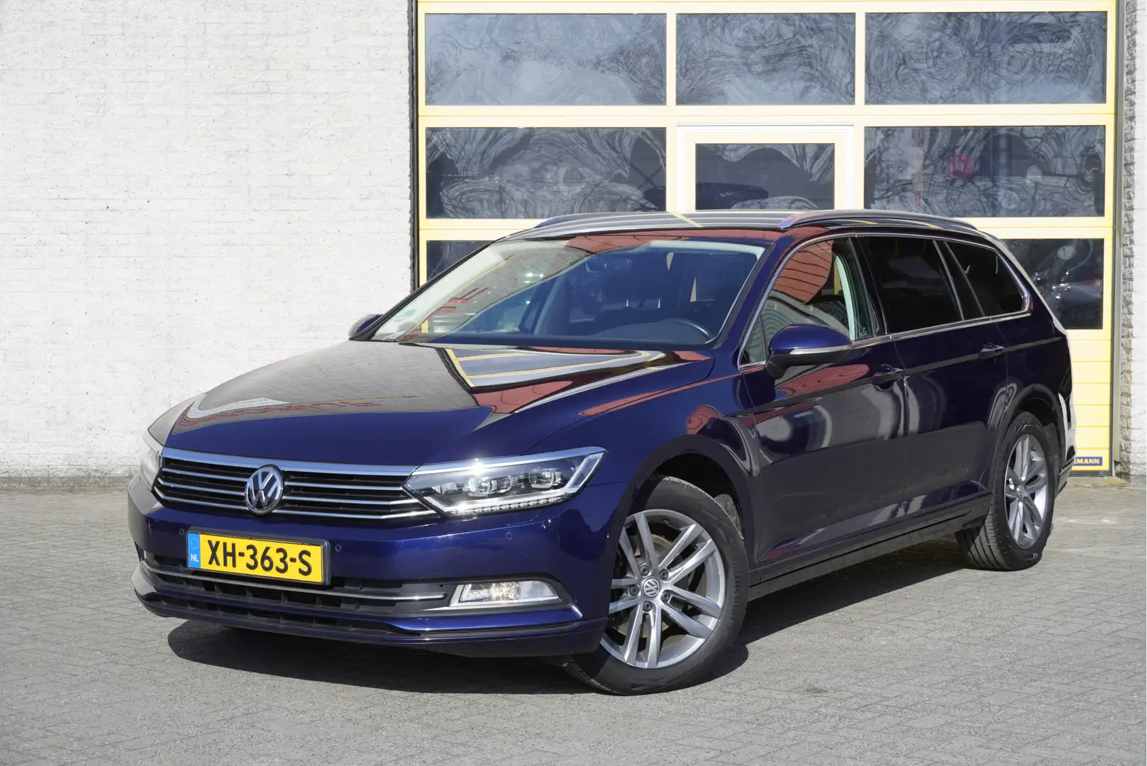 Volkswagen Passat Variant 1.5 TSI 150PK! Automaat Comfortline Business BJ201 Blauw - 1