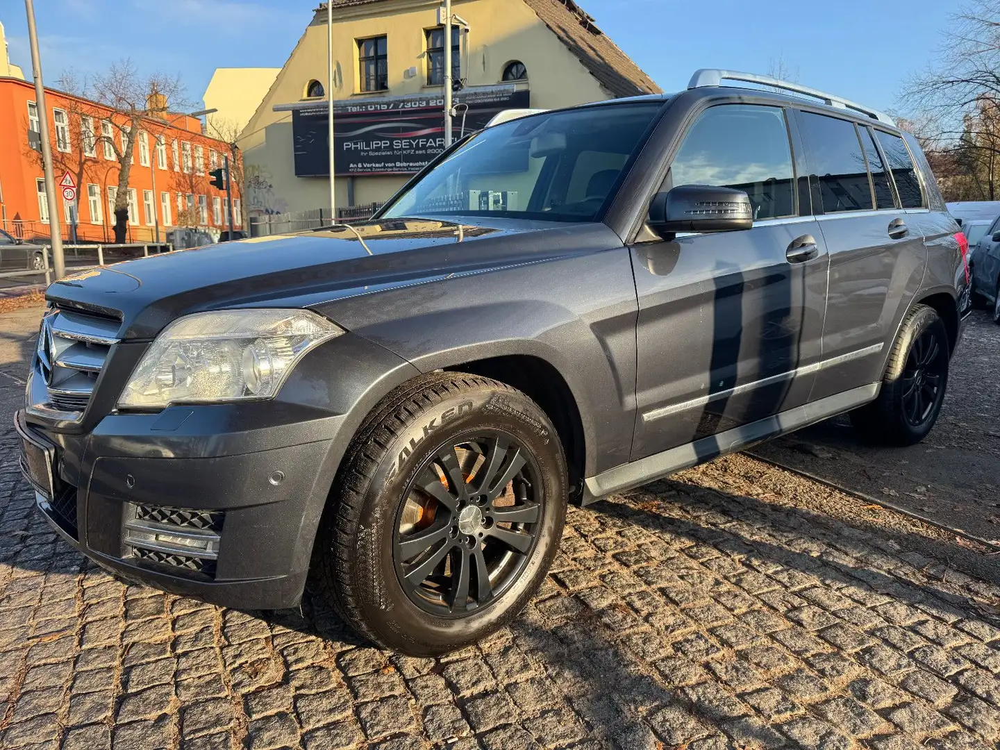 Mercedes-Benz GLK 350 CDI 4MATIC*LOGIC7*LEDER*AVI*2xPDC* Grau - 1
