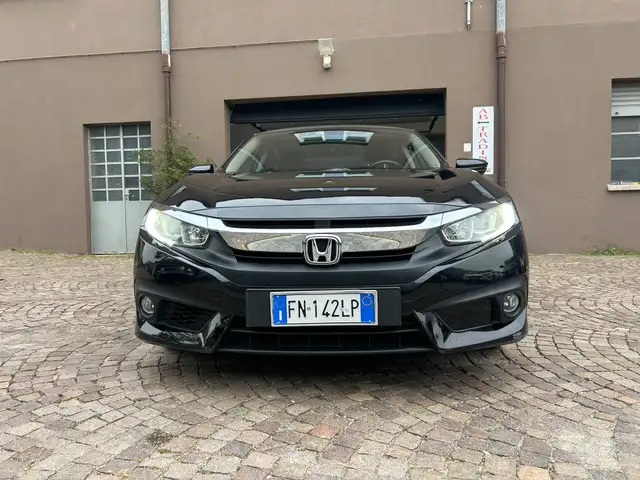 Honda Civic Civic X 2018 4p 4p 1.5 Elegance Navi cvt